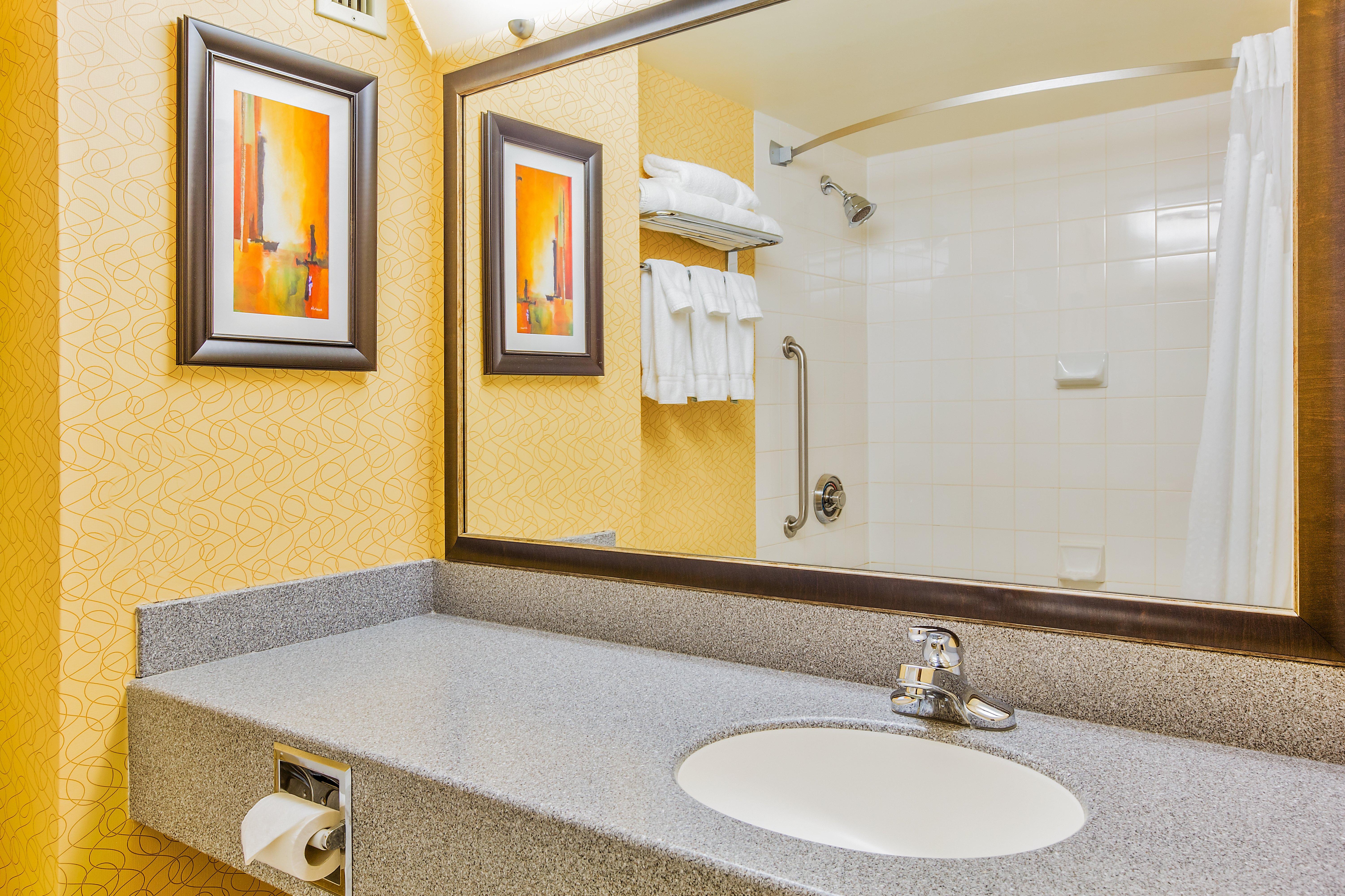 Holiday Inn Sydney - Waterfront By Ihg Экстерьер фото