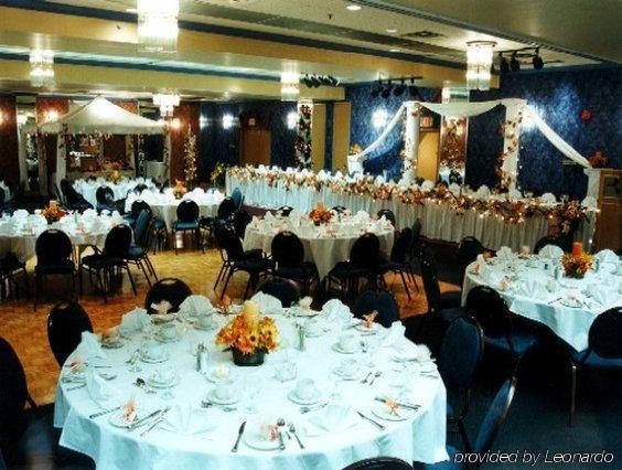Holiday Inn Sydney - Waterfront By Ihg Ресторан фото